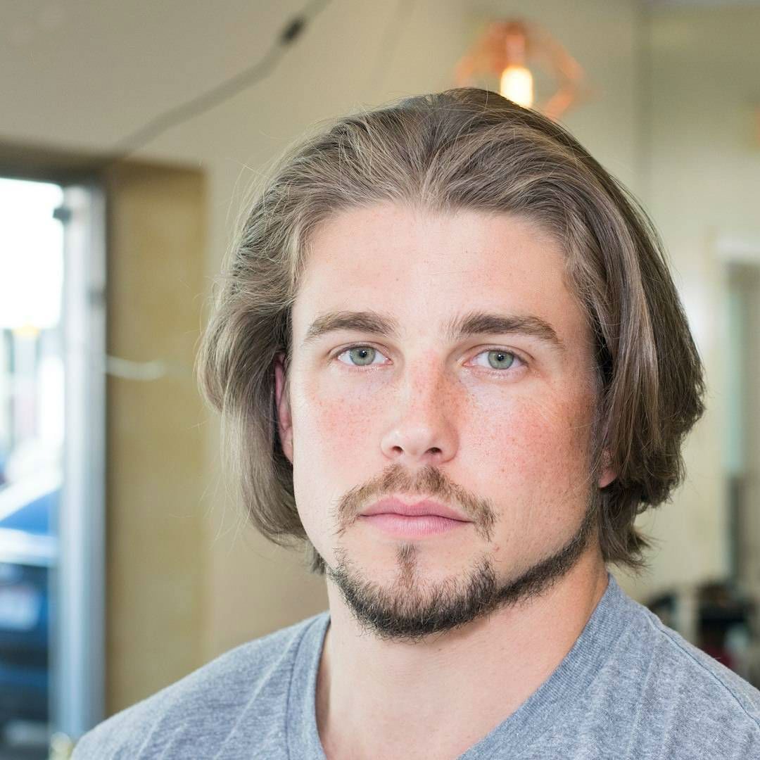 25 Attractive Chin Length Hair Styles for Men - Try New Ideas