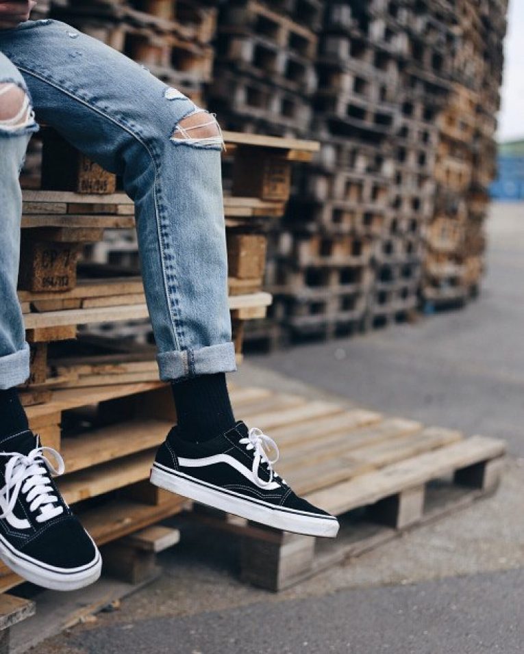 rolled up jeans with vans