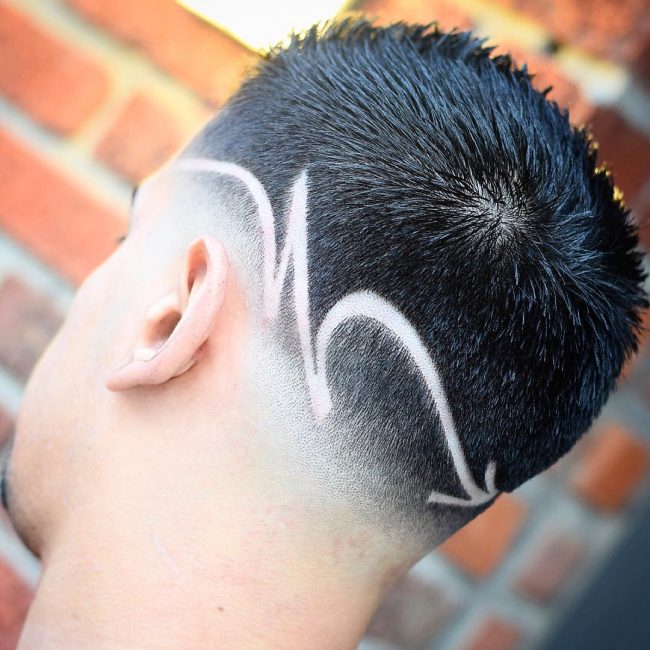 29-bald-fade-with-single-curved-line