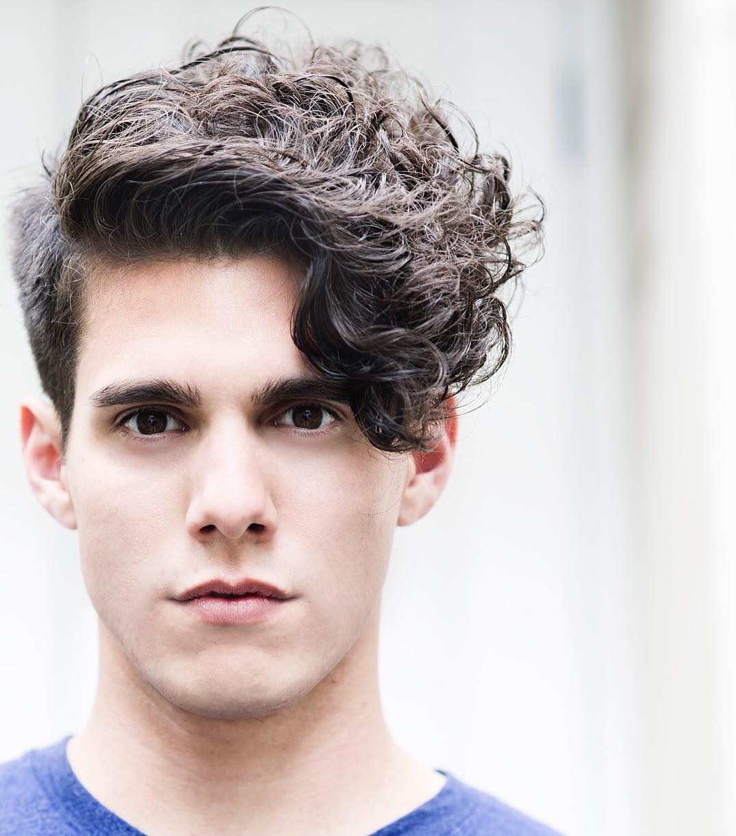 35 Charming Men's Messy Hairstyles: (Best Styles of 2018)