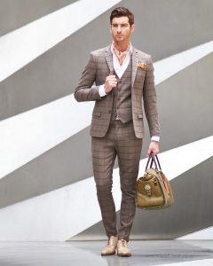 10-patterned-cravat