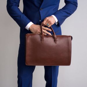 15-plain-chestnut-briefcase