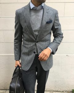 19-serious-about-fashion