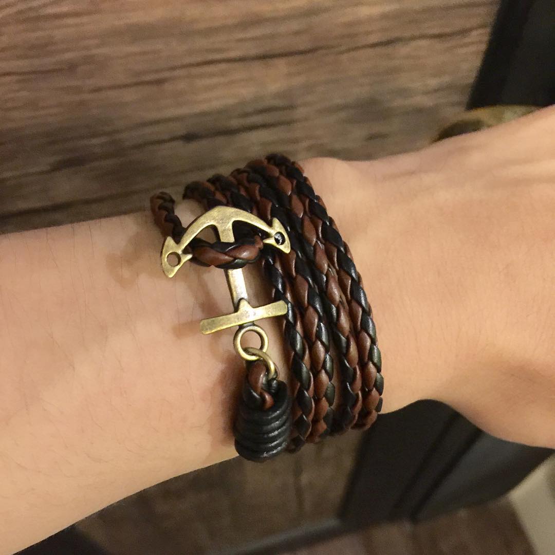 23 DIY Leather Wrap Bracelet Patterns  Guide Patterns