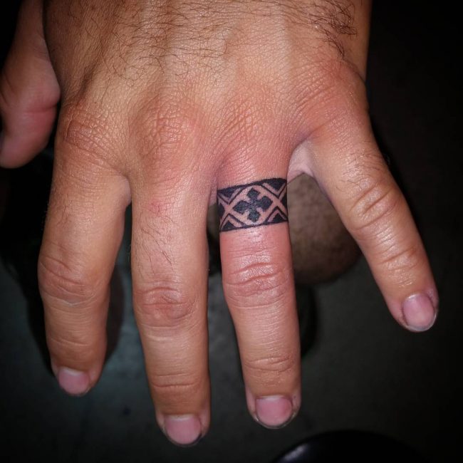 60 Hearwarming Wedding Ring Tattoo Ideas The New