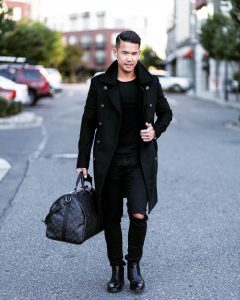 24-casual-black-outfit-with-navy-coat