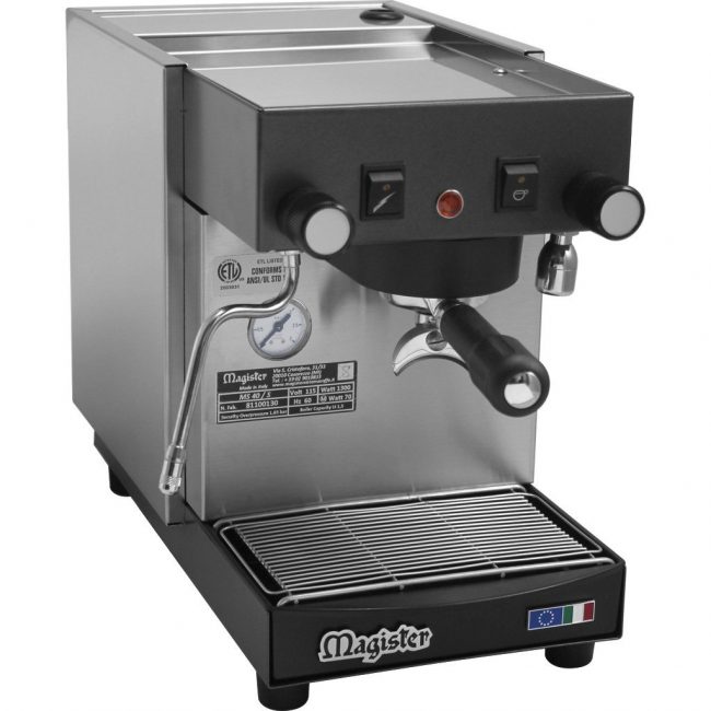 Avantco C30 Pourover Commercial Coffee Maker with 3 Warmers - 120V