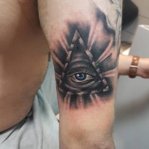 all-seeing-eye-tattoo40