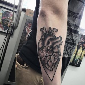 anatomical-heart-tattoo-10