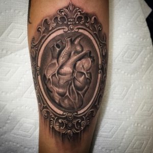 anatomical-heart-tattoo-45