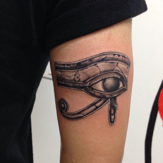 eye-of-ra-tattoo-13