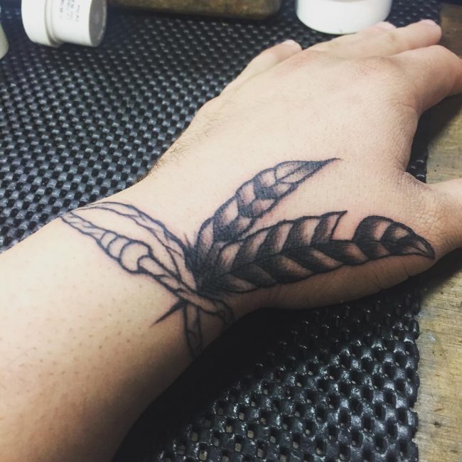 feather-tattoo-23