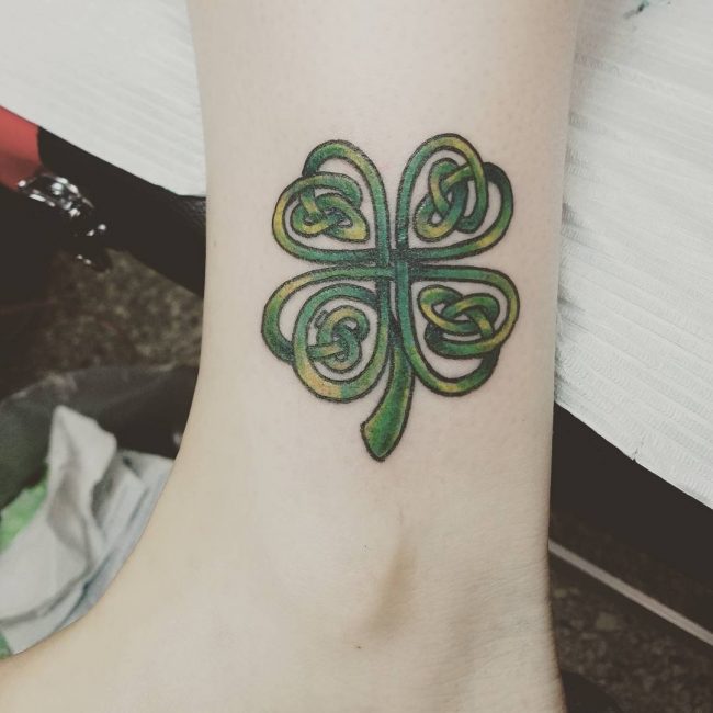 four-leaf-clover-tattoo-16