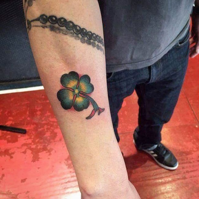 four-leaf-clover-tattoo-41