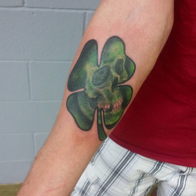 four-leaf-clover-tattoo-9