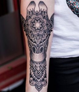 giraffe-tattoo-13