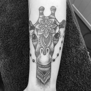 giraffe-tattoo-21