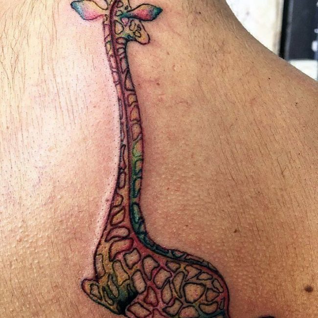 giraffe-tattoo-8