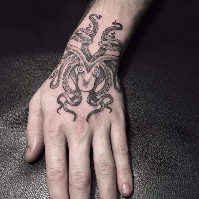 kraken-tattoo-43