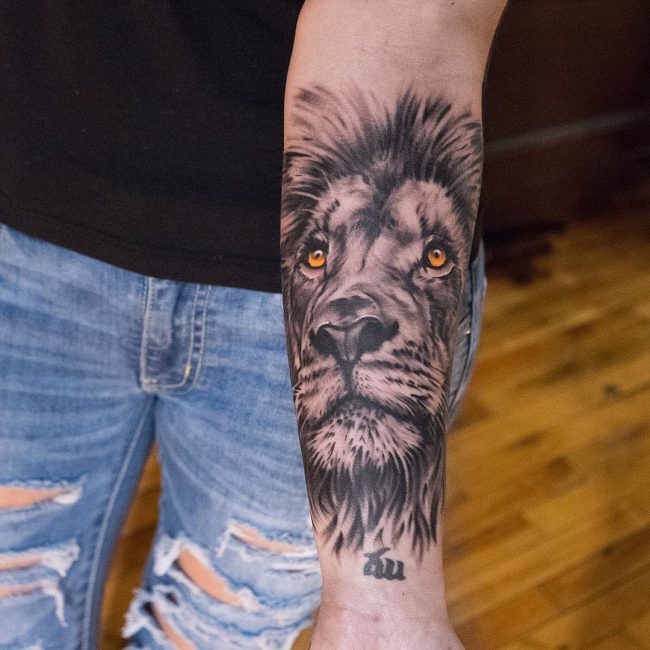 lion-tattoo-8