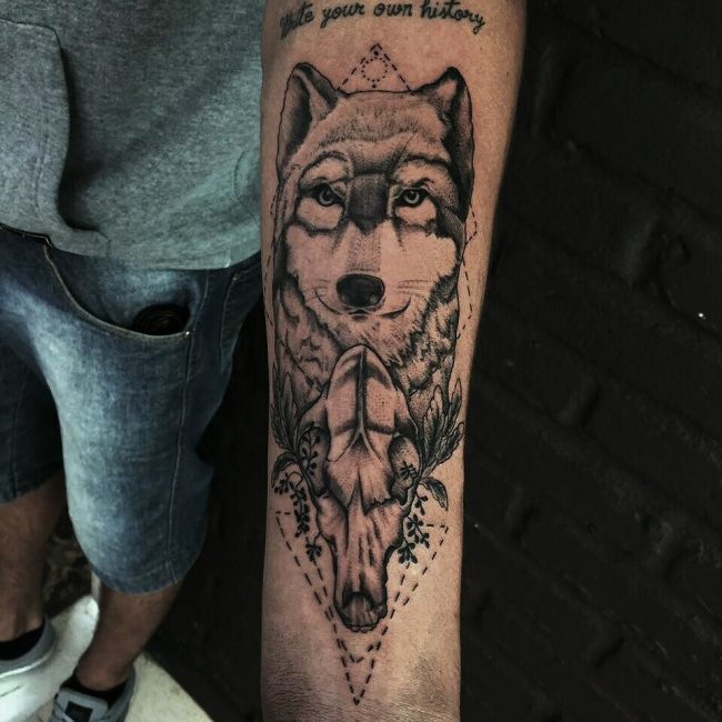 wolf-tattoo-16
