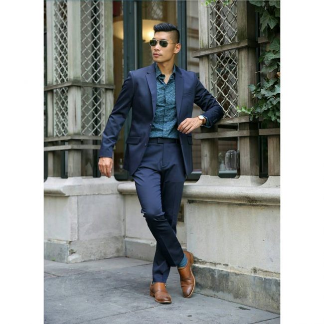21 Navy Blue Suit & Brown Leather Shoes
