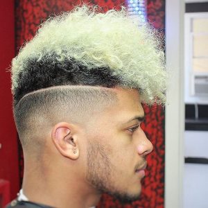 26 Blond & Curly Messy Top Style