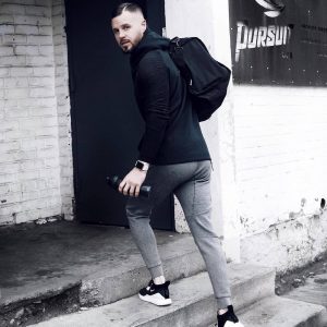 28 Grey Joggers and Fitting Black Training Pullover