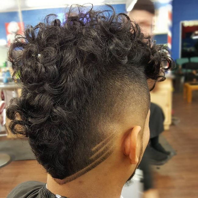 29 Thick and Curly V Mohawk