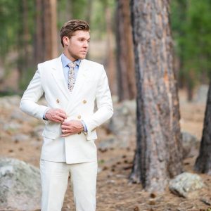 29 White Suit For A Wedding