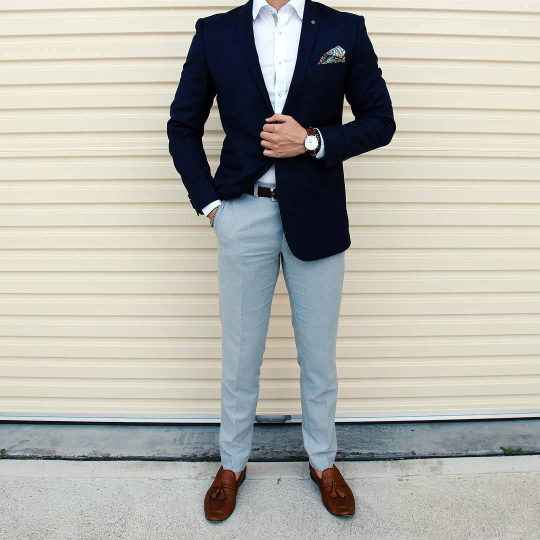25 Ways to Style Black Blazer and Grey Pants - Trendy Upgrades for 2018
