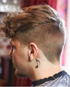25 Textured Pomp with Curly Quiff