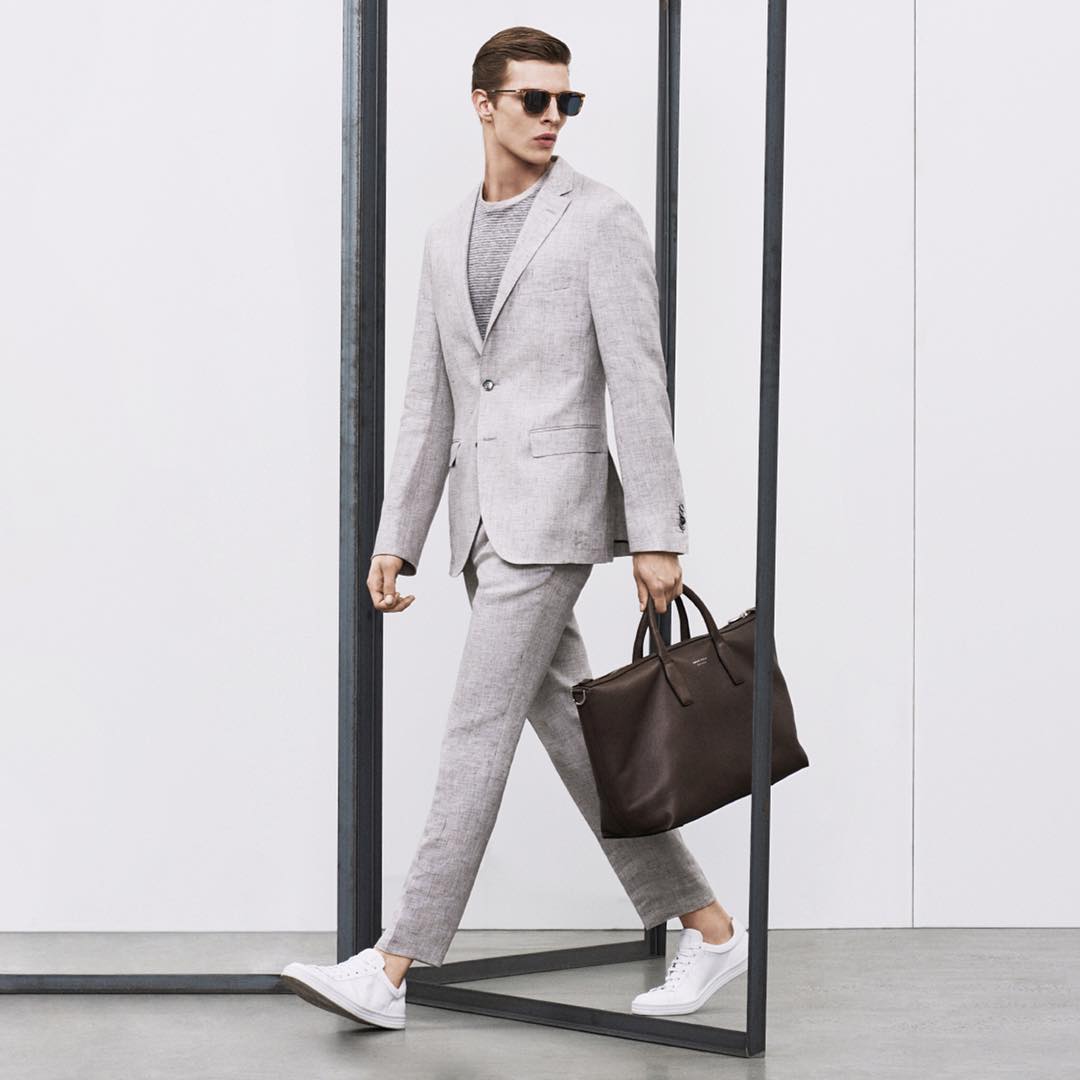 17 Slim Cut Light Gray Suit - StyleMann