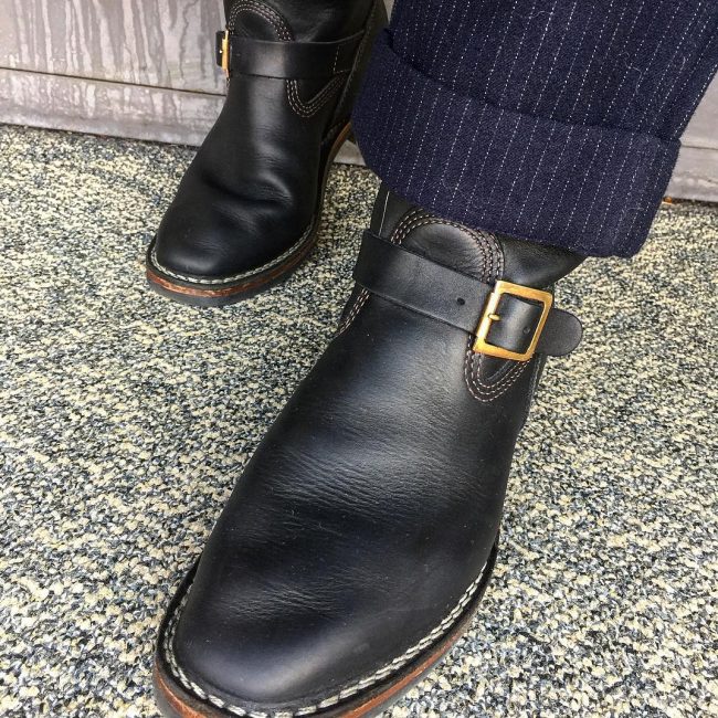 29 Engineer Boots with Vintage Touch