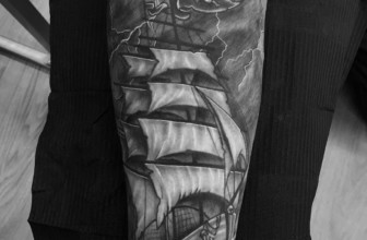 85 Striking Pirate Ship Tattoo Designs – Bonding with Masters of the Seas